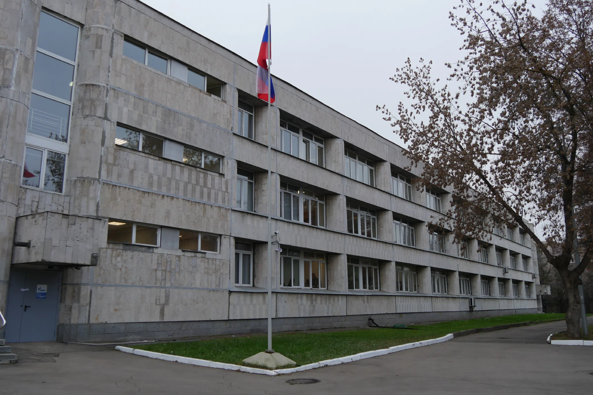 Офисное здание в советском стиле, фото 23