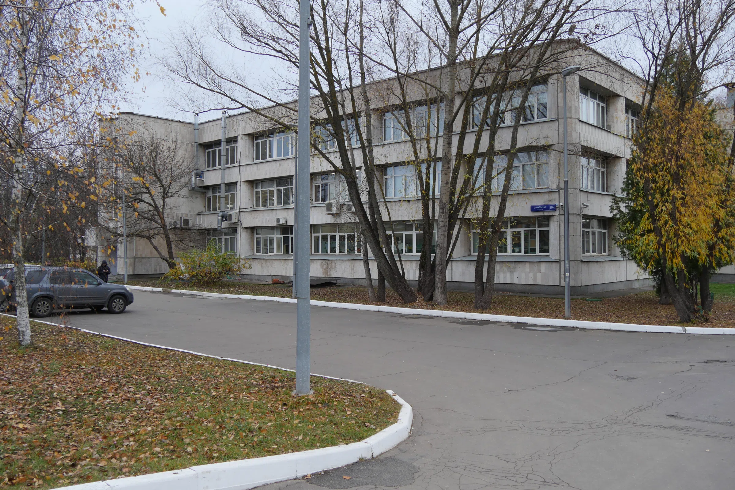 Офисное здание в советском стиле, фото 11