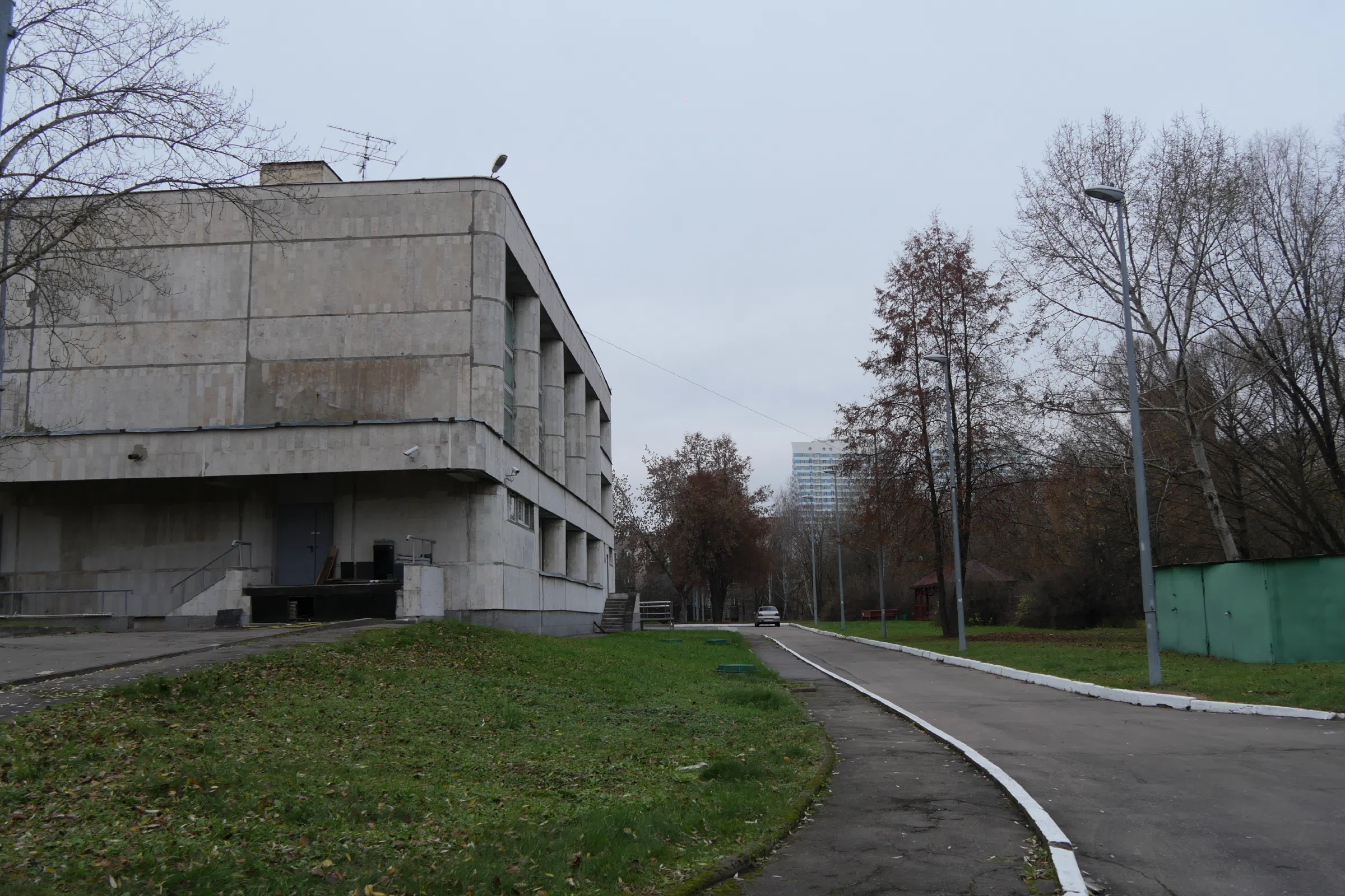 Офисное здание в советском стиле, фото 17