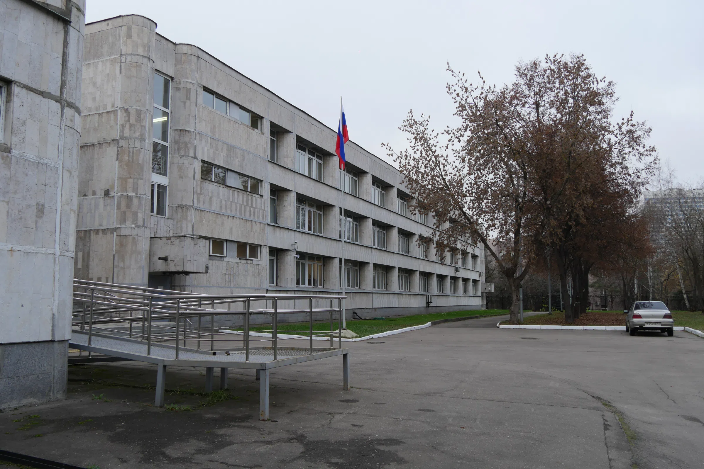 Офисное здание в советском стиле, фото 21