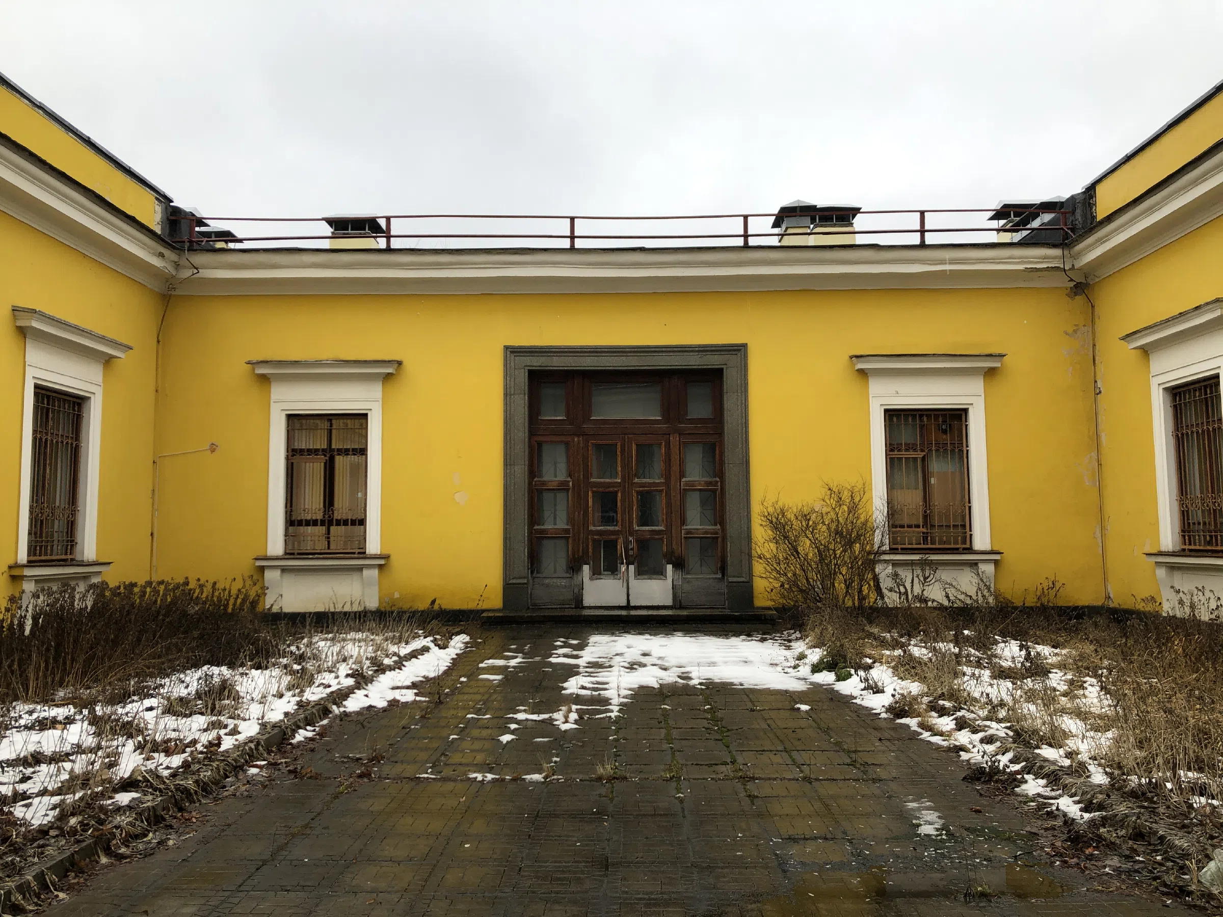 Желтая научная база, фото 5