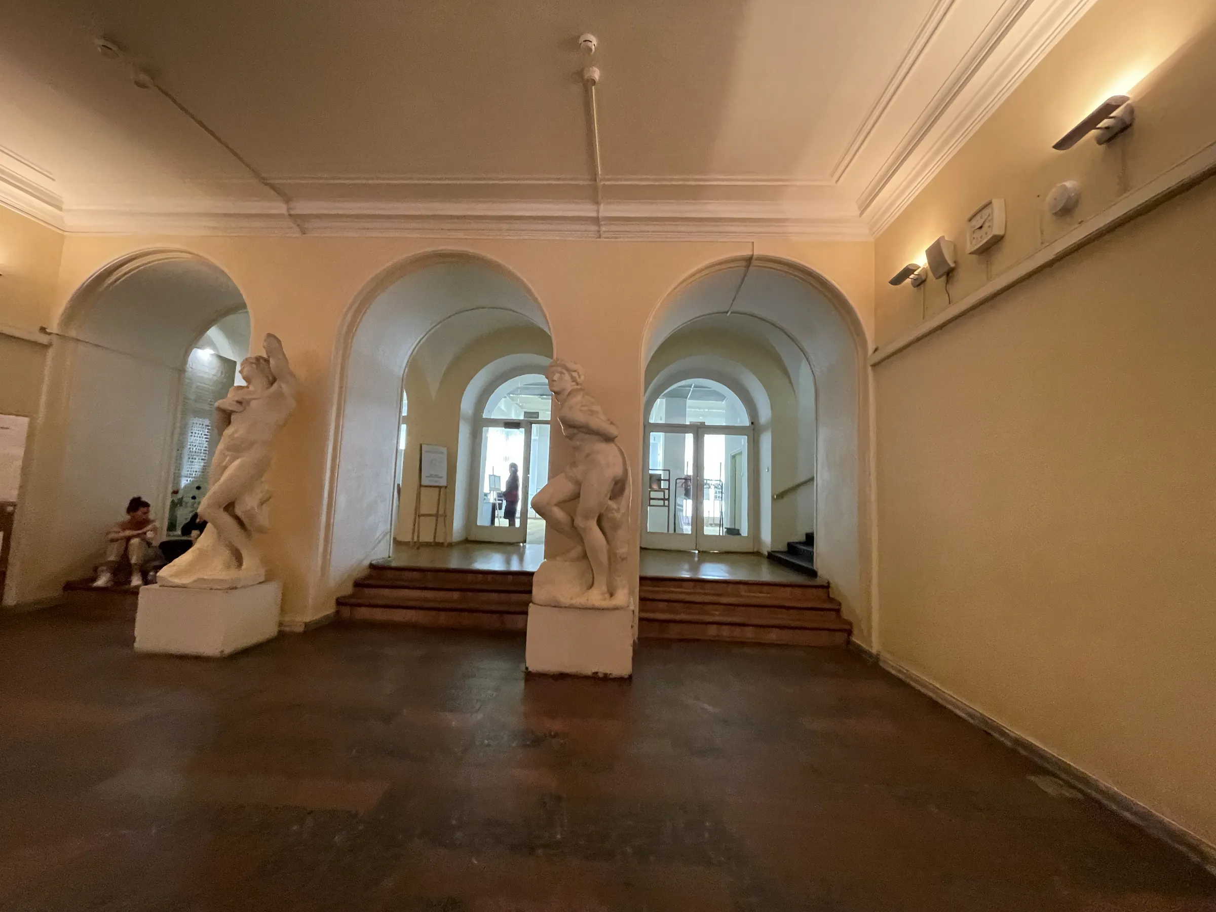 Здание классического стиля, фото 13