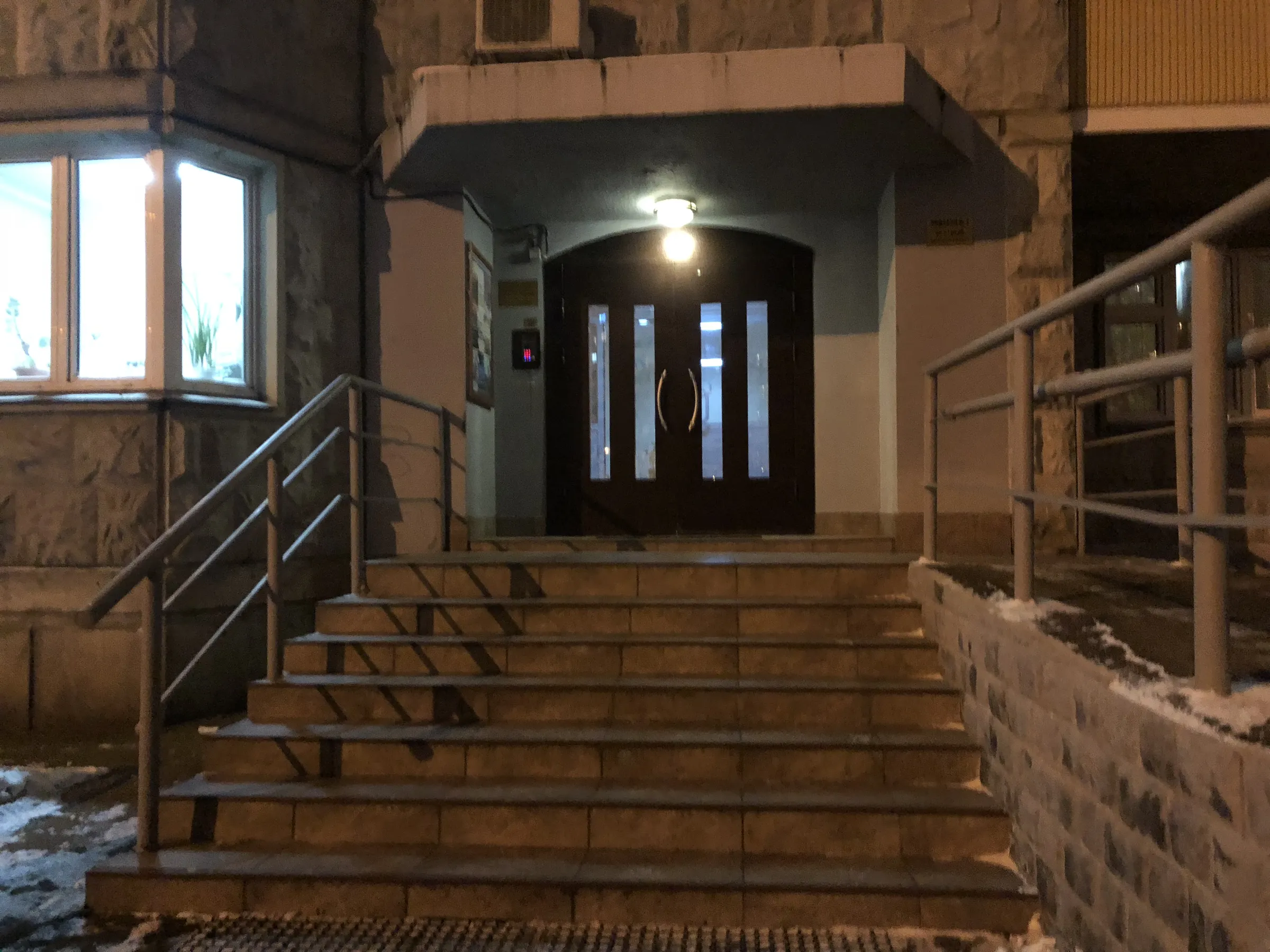 Парадная с лестницей, фото 1