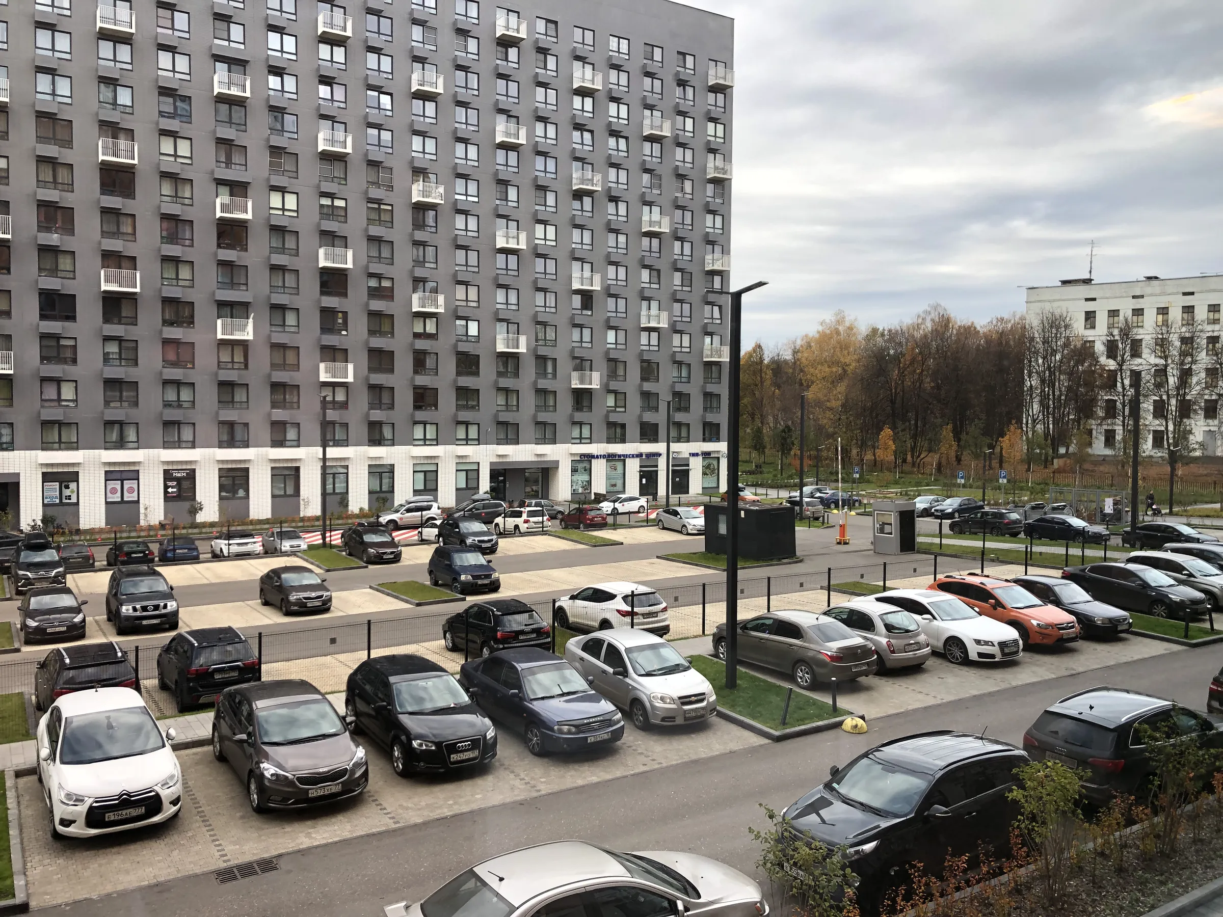 Новостройка с панорамным двориком, фото 12