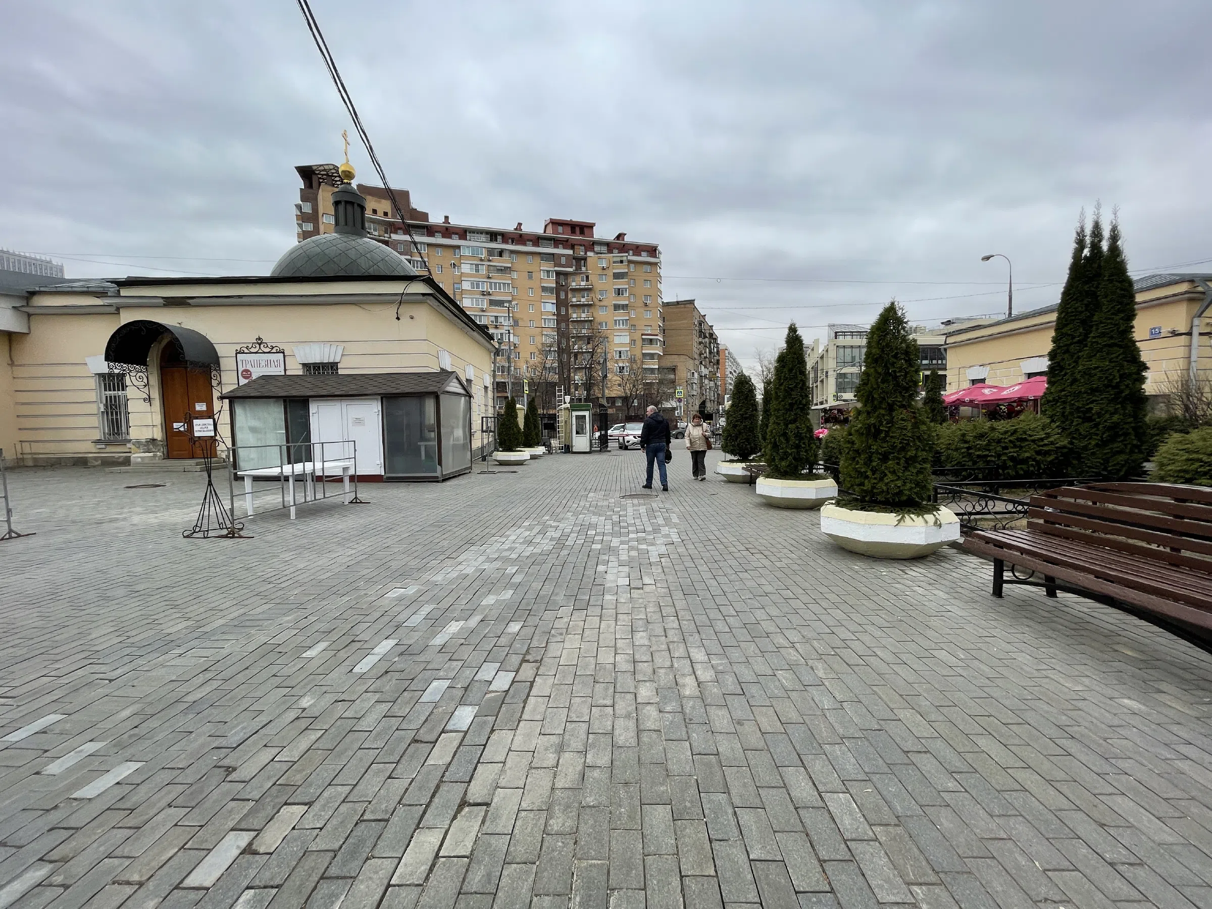 Старое кладбище с храмом, фото 2