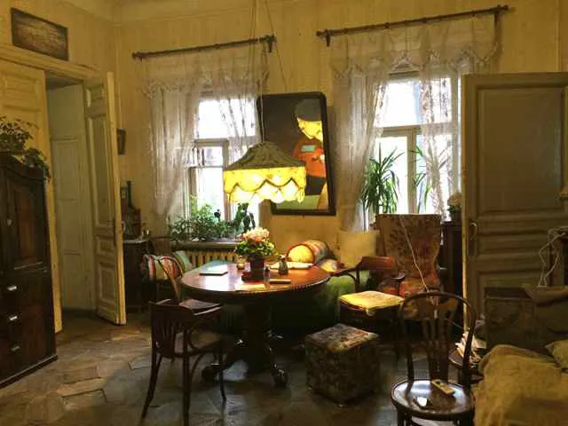 Сталинка с двором-колодцем, фото 8