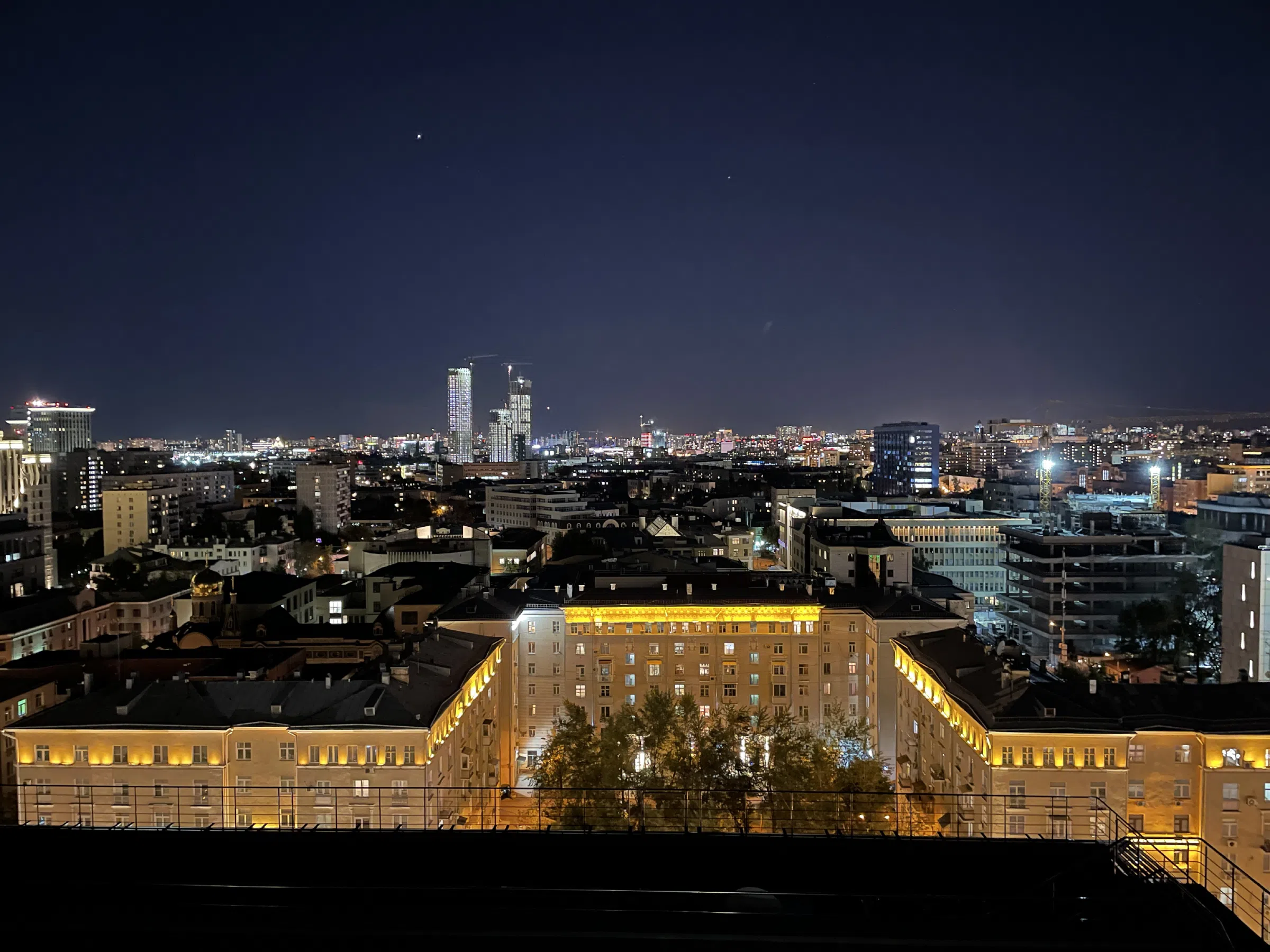 Крыша с видом на город, фото 16