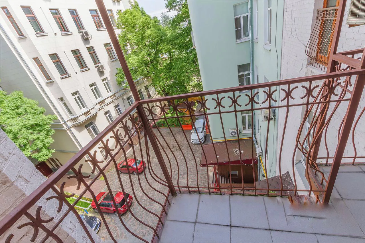 Классическая сталинка с деревом, фото 8