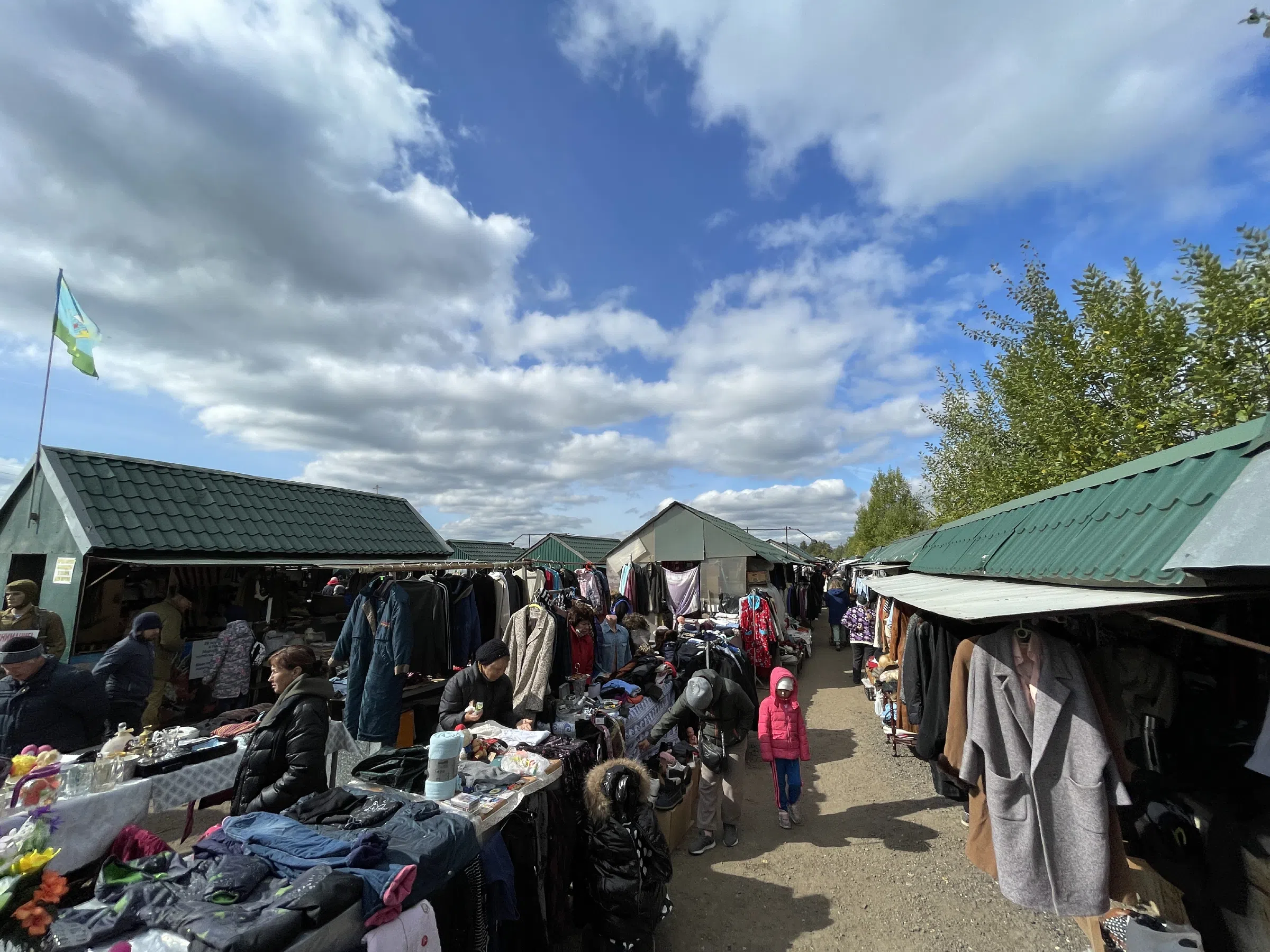 Блошиный рынок-ангар, фото 14