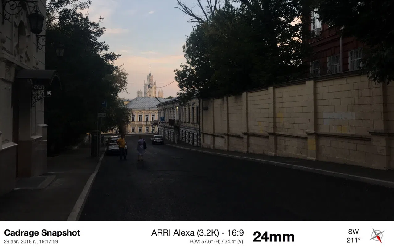 Переулок со старой церковью, фото 10