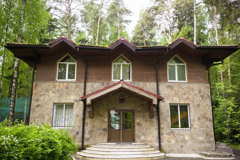 Каменный Терем с Мансардой, фото 1