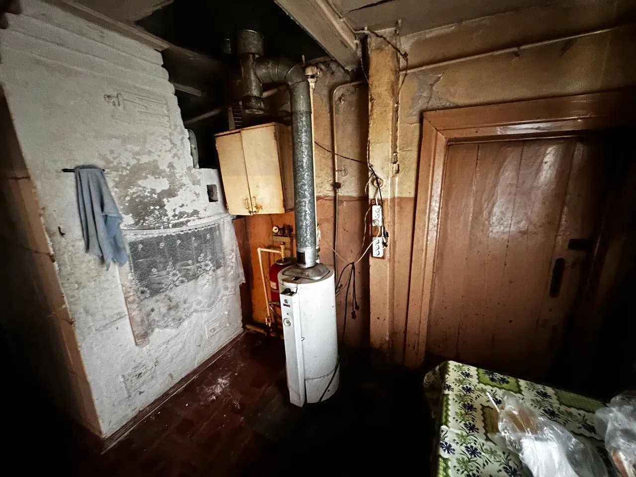 Деревянная дача с резными наличниками, фото 17