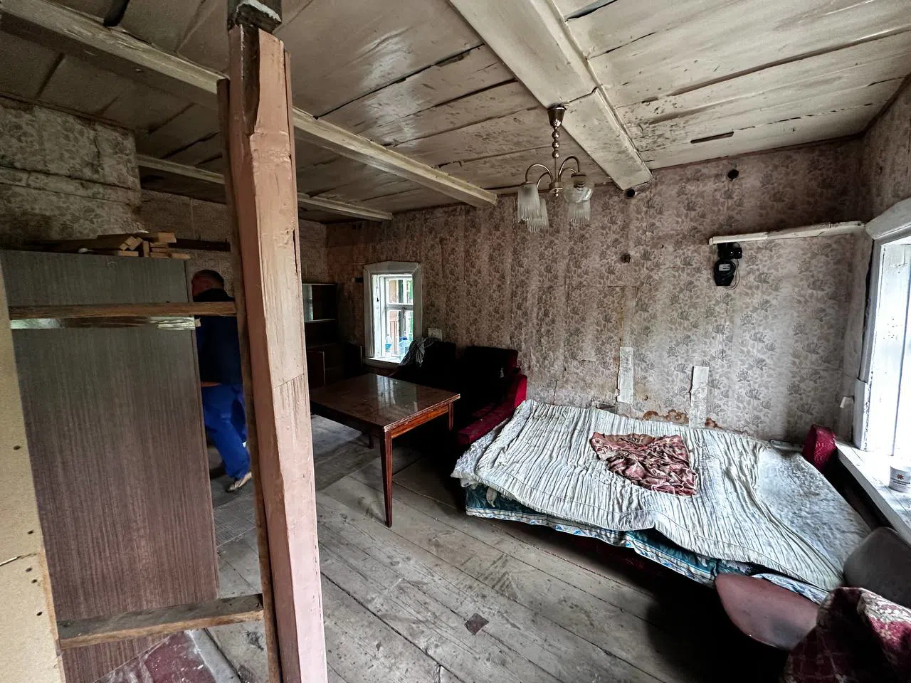 Деревенская изба-развалюха, фото 14