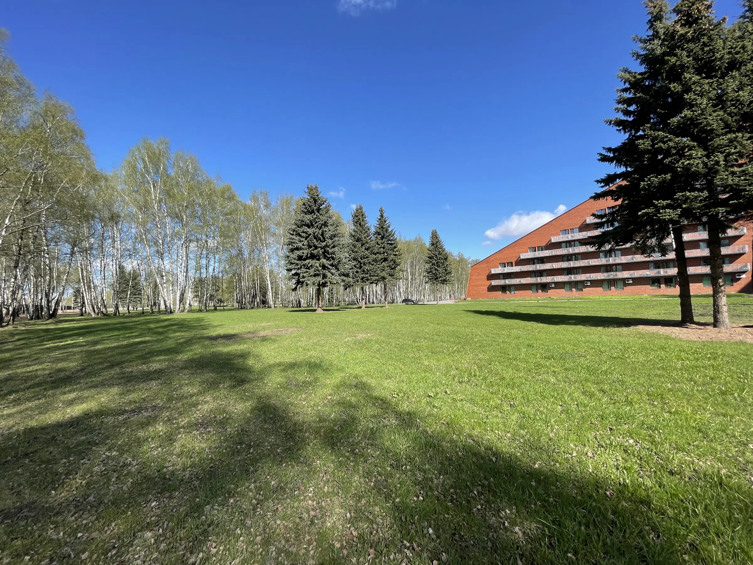 Офис с террасами из кирпича, фото 7