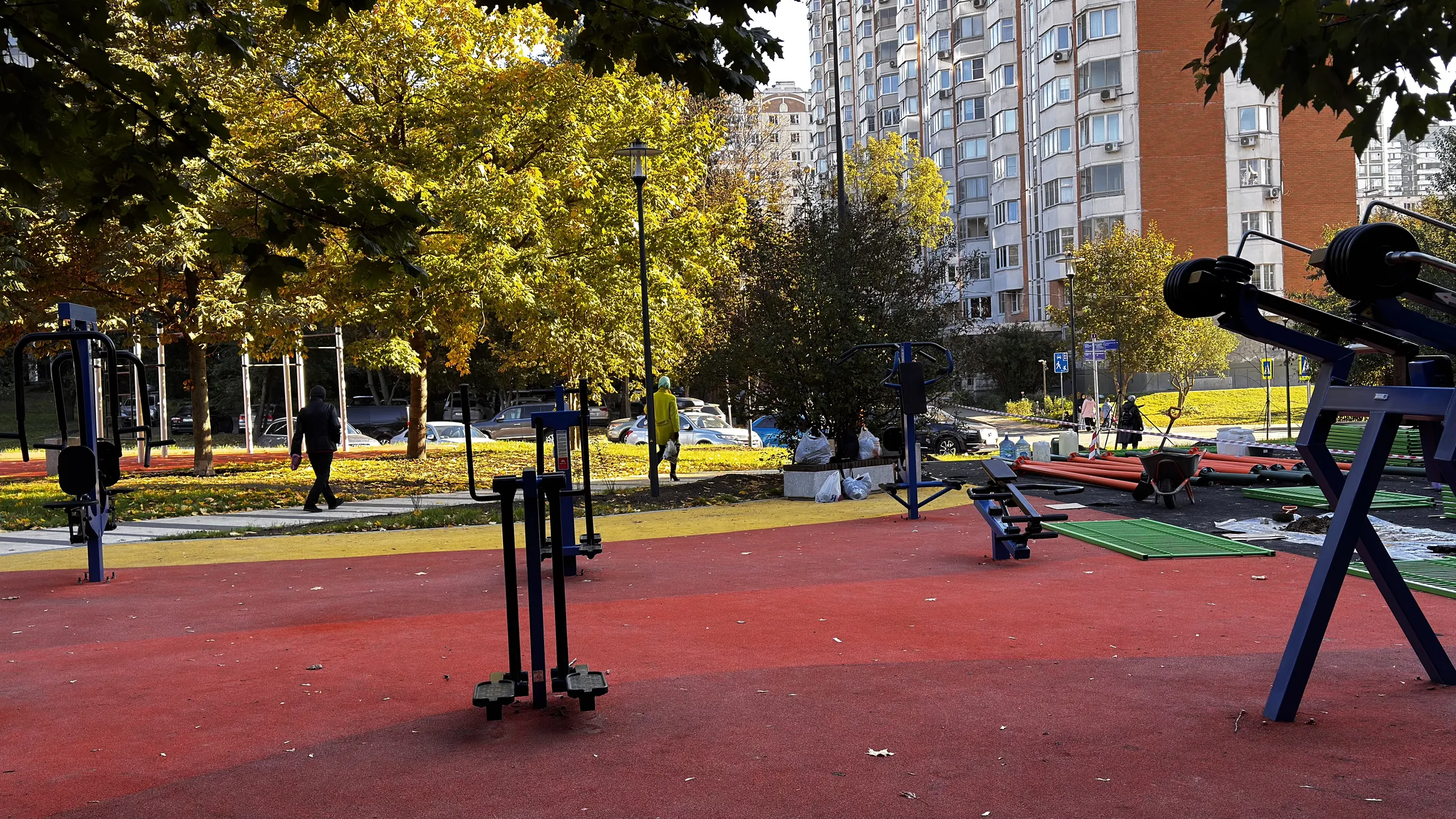 Парк с качелями, фото 16