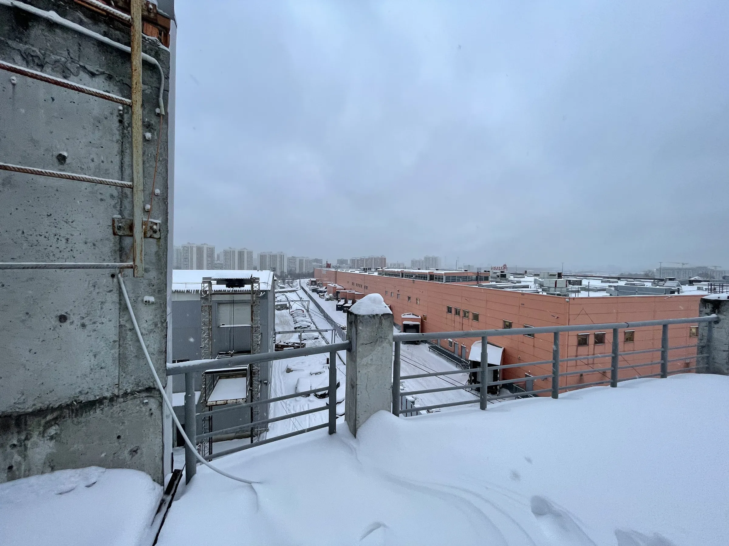 Парковка с круглым въездом, фото 6