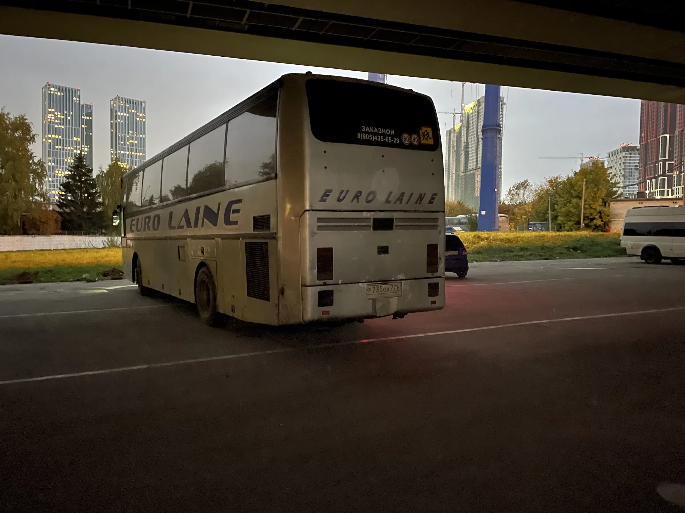 Парковка под путепроводом, фото 13
