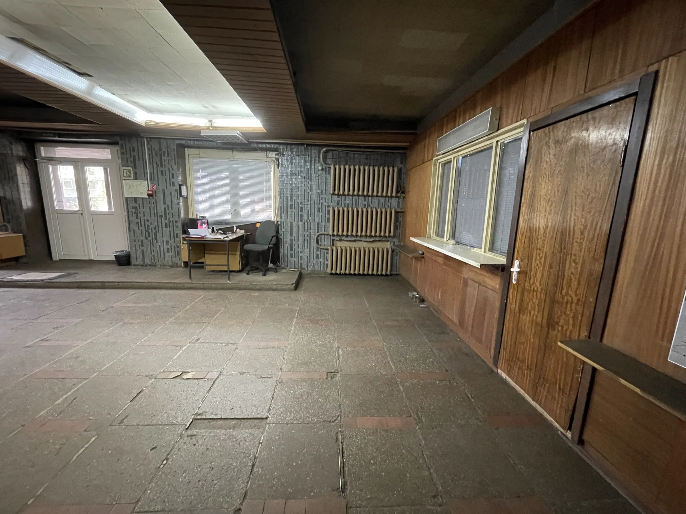 Старый офис с кабинетами, фото 15