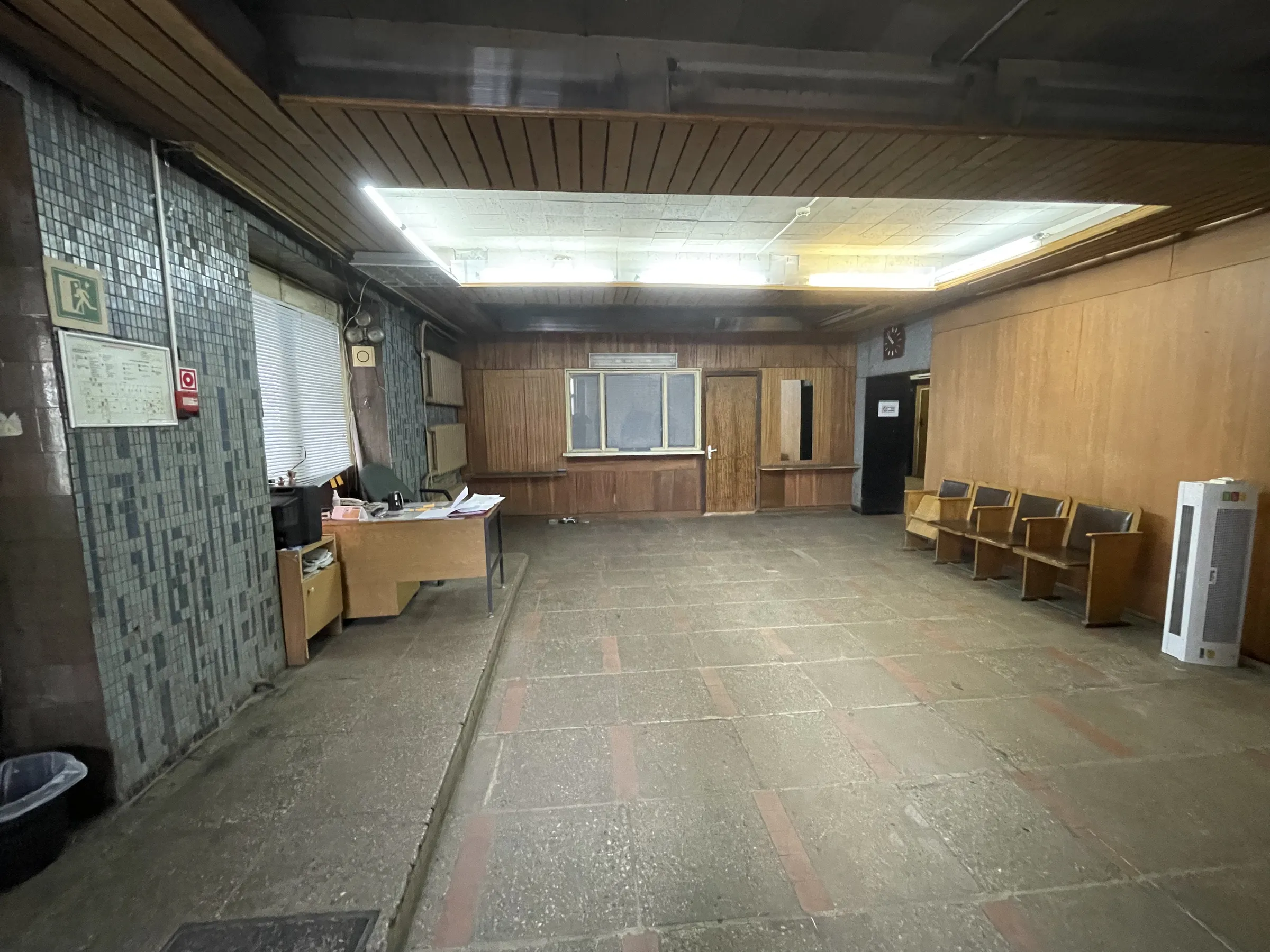 Старый офис с кабинетами, фото 13