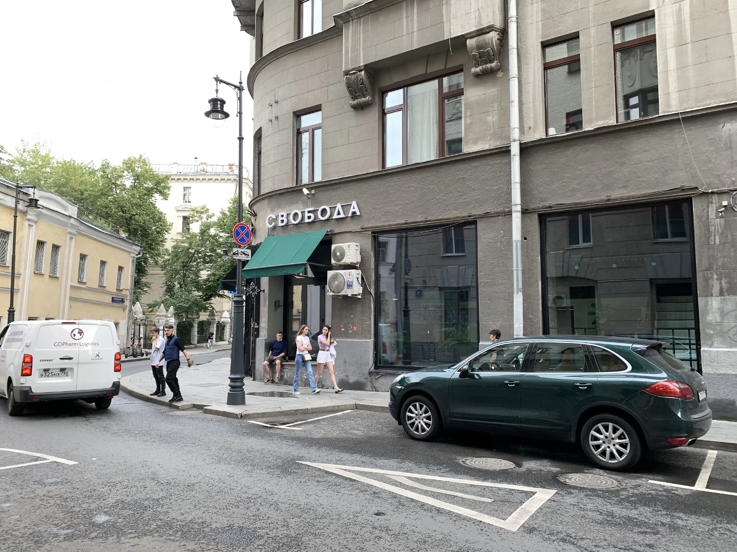 Бар на углу, фото 16