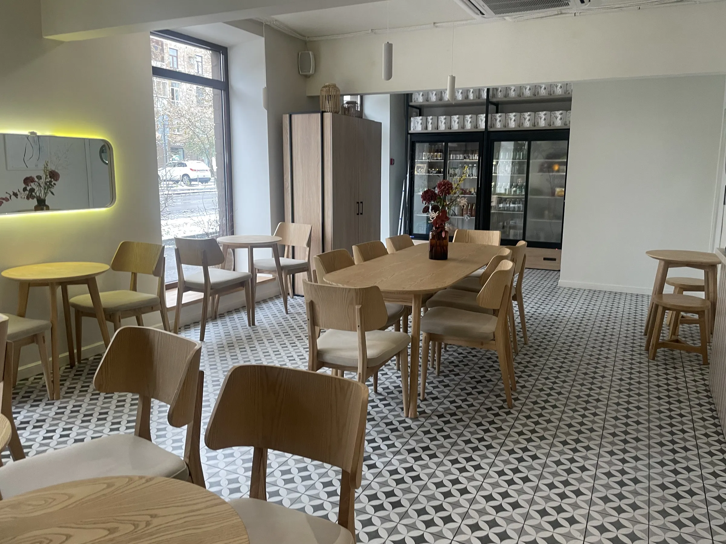 Кафе в светлых тонах, фото 17