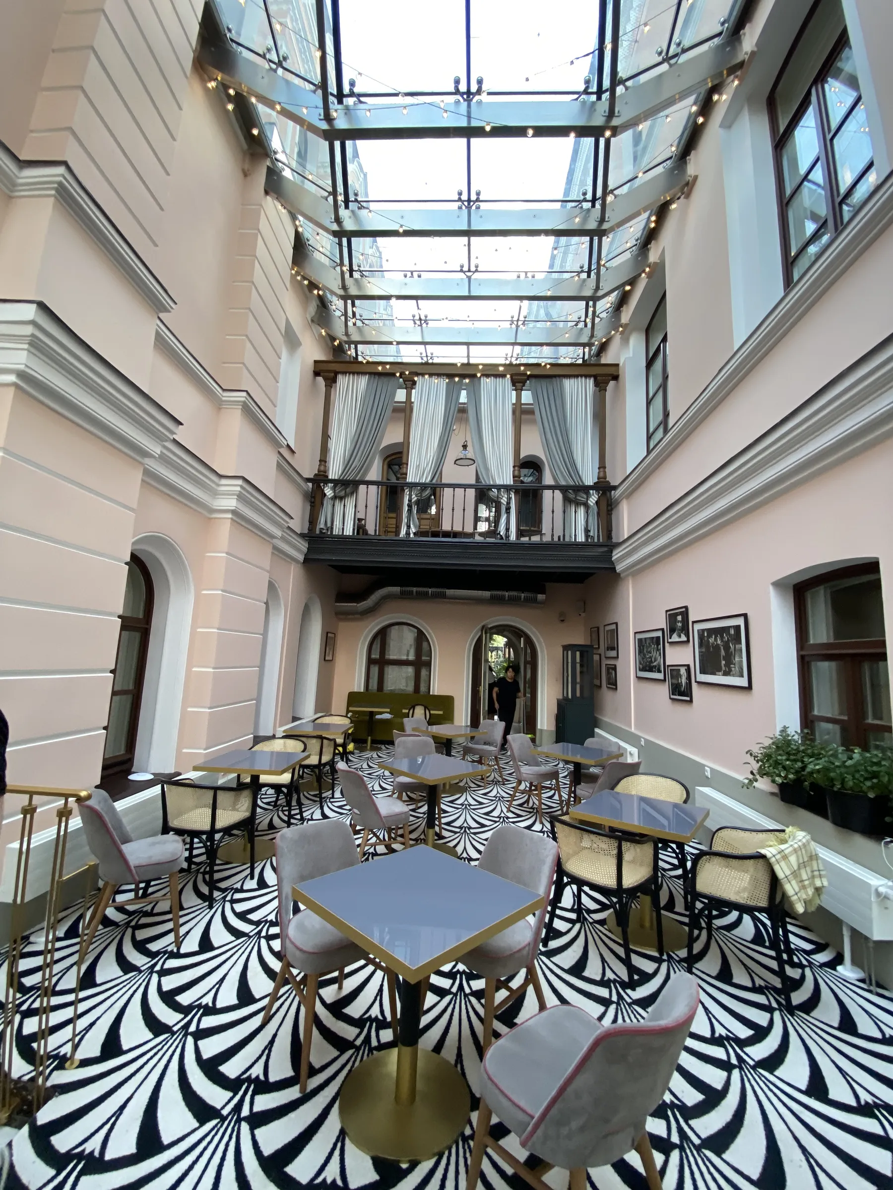 Ресторан в стиле нуар, фото 19