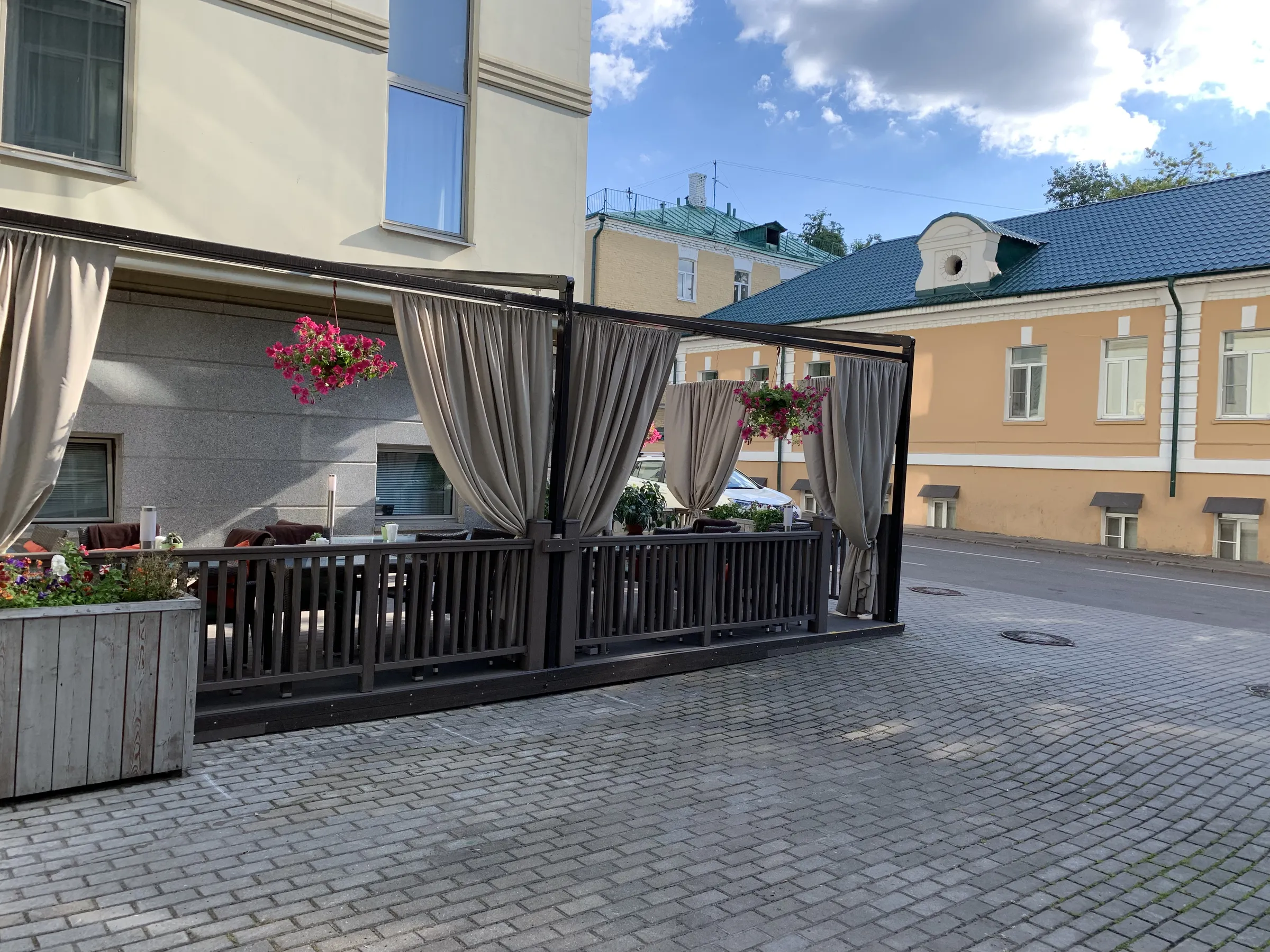 Кафе в остекленном атриуме, фото 5