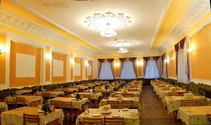 Ретро-санаторий с бассейном, фото 3