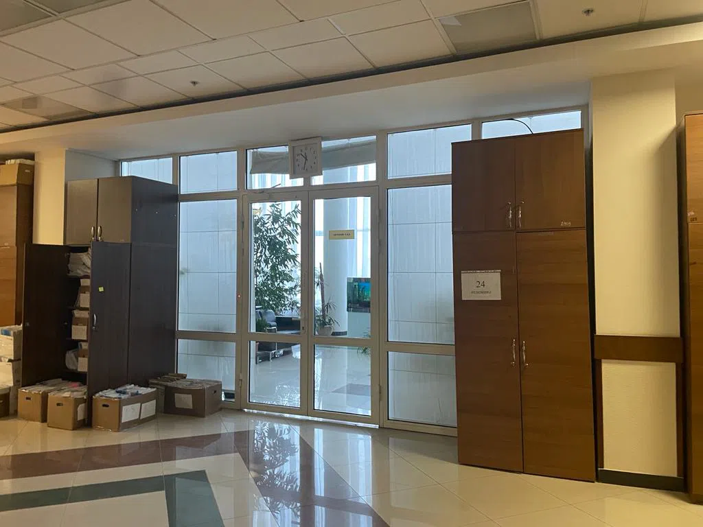 Административное здание с судом, фото 9