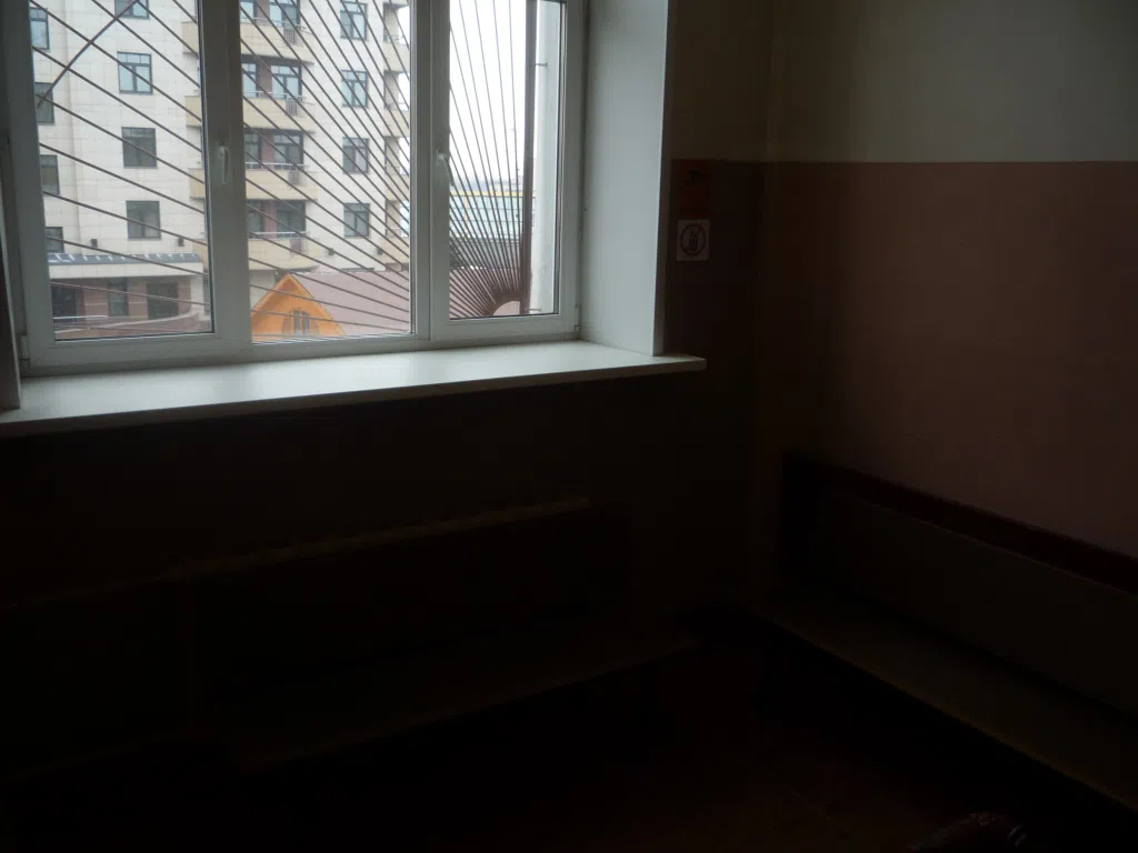 Зал банка с сидушками, фото 18