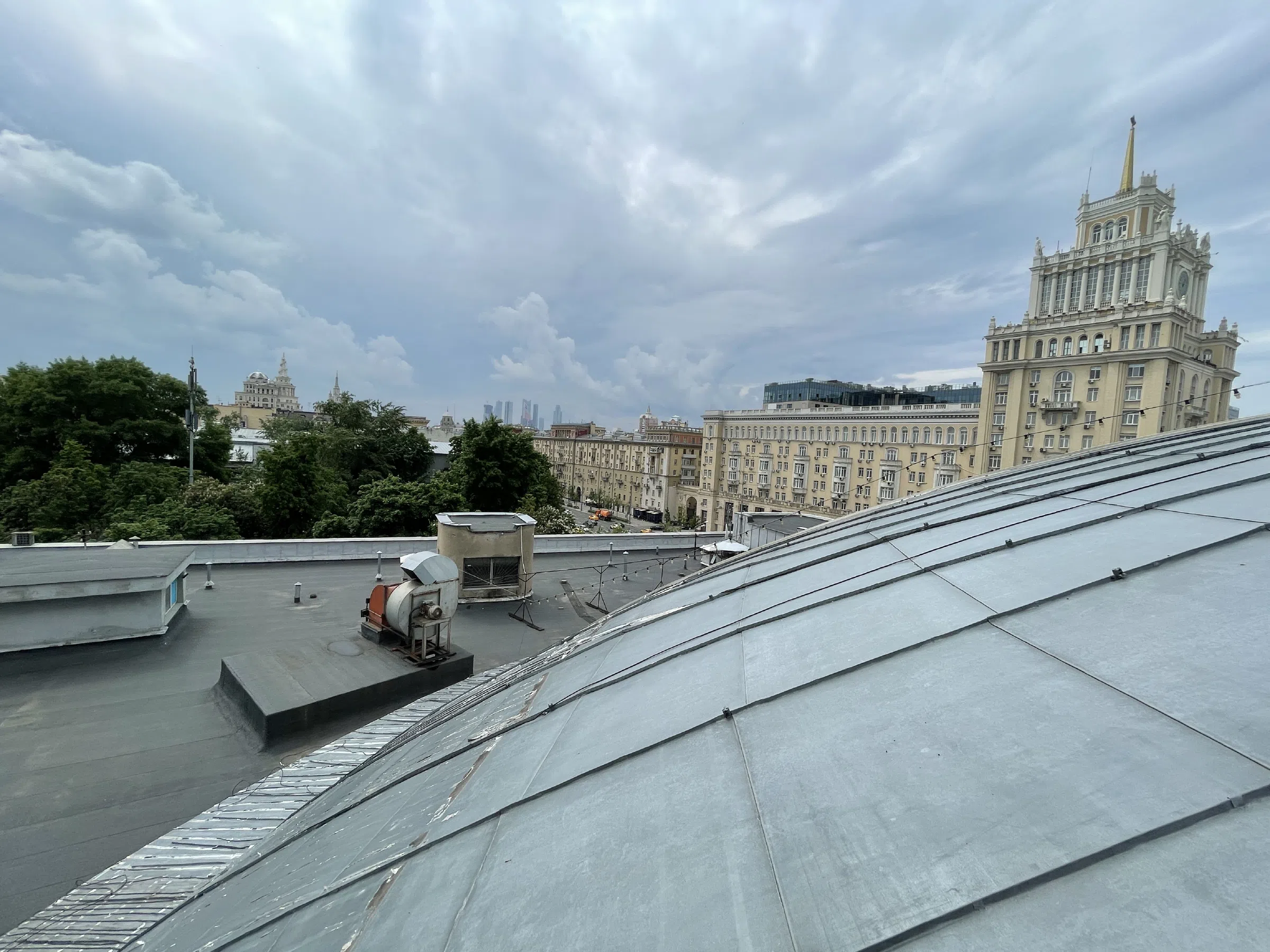 Крыша с куполом и видом, фото 17