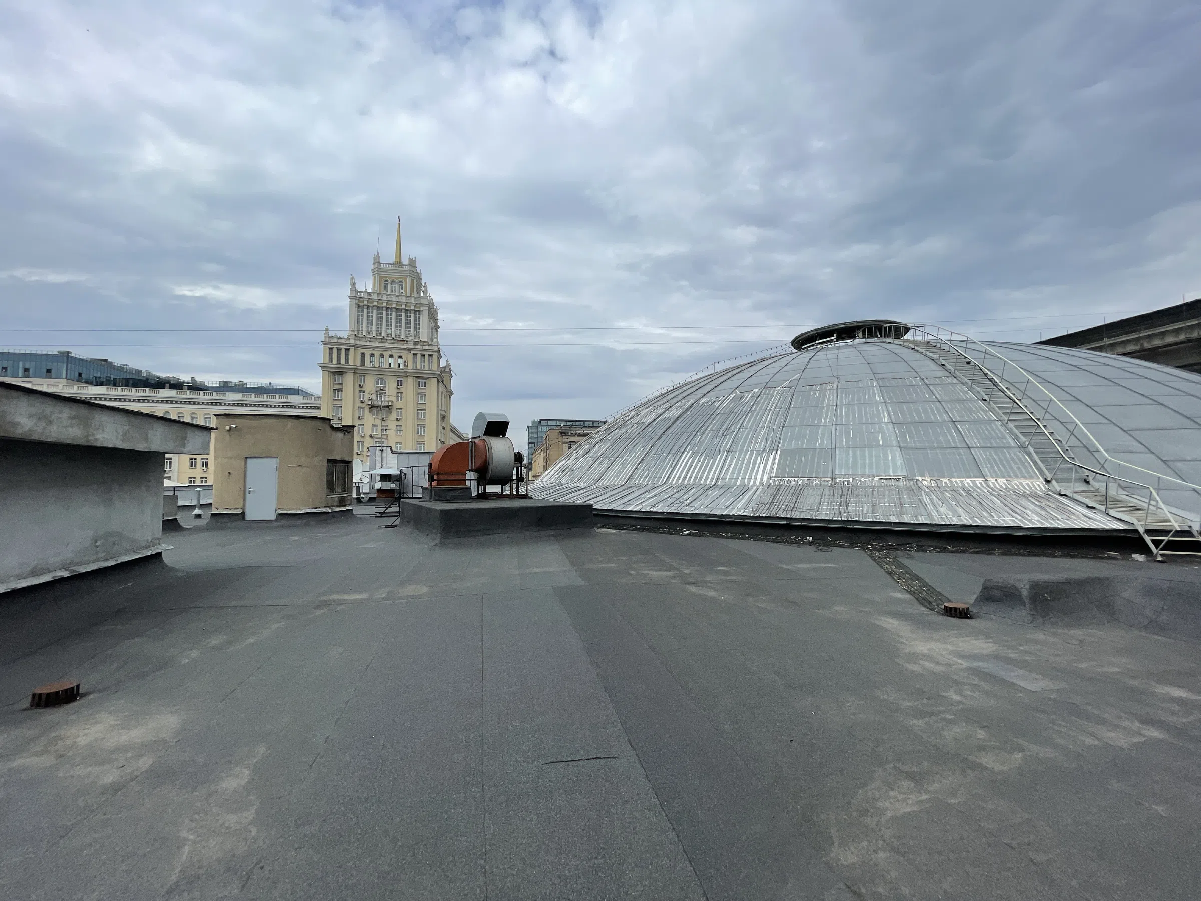 Крыша с куполом и видом, фото 11
