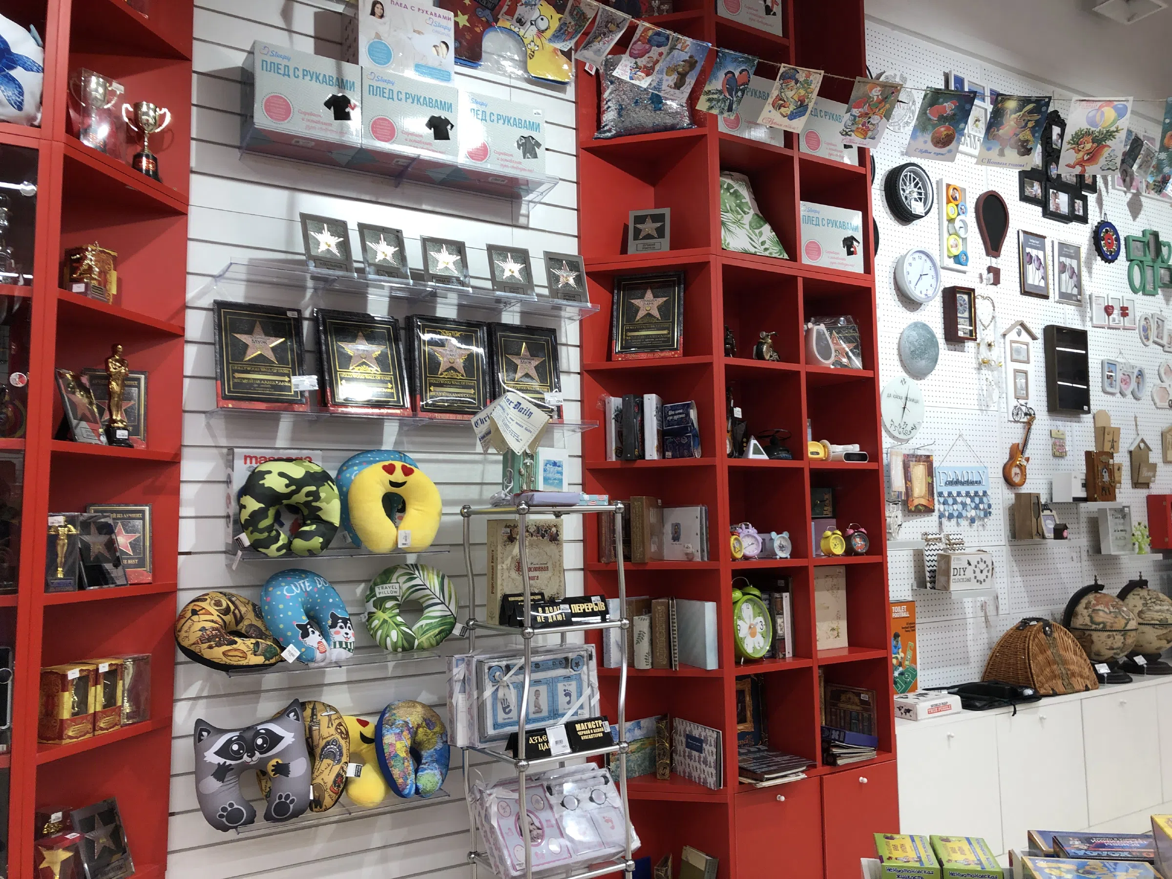 Торговый центр с кирпичным декором, фото 15
