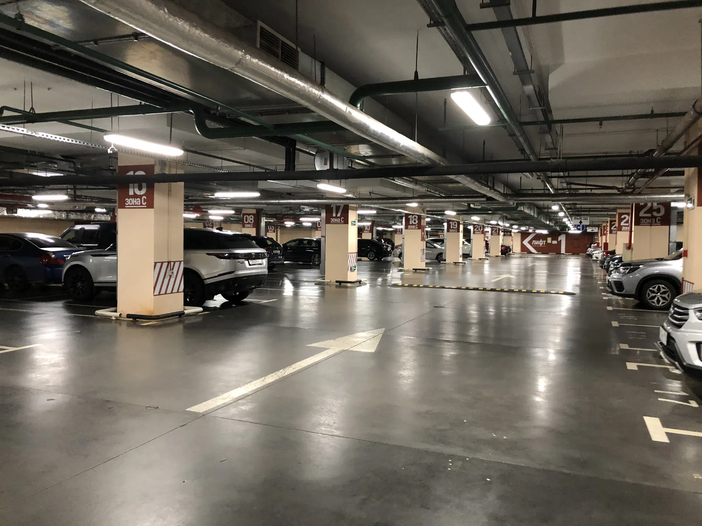 Паркинг с рыжим входом, фото 6