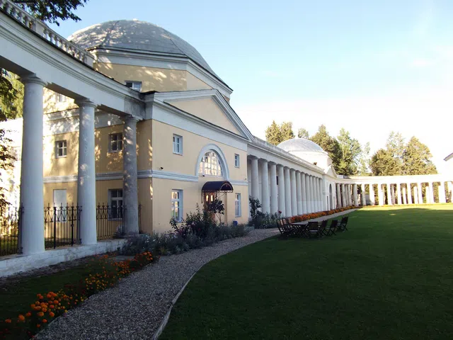 Усадьба с колоннадами, фото 22