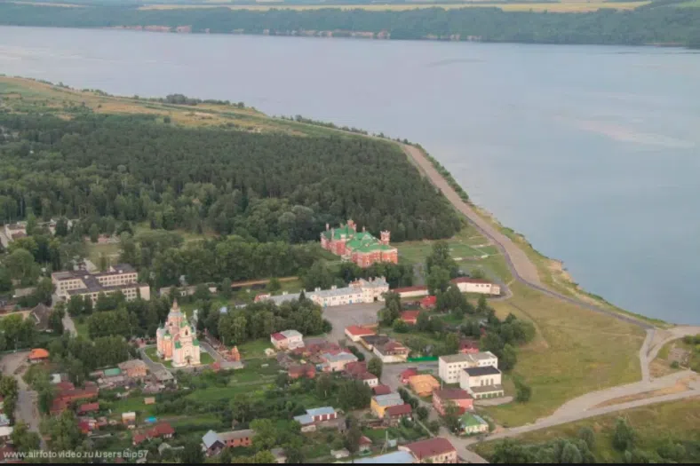 Замок на зелёном холме, фото 17