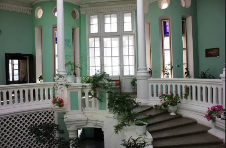 Замок на зелёном холме, фото 13