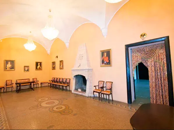 Замок на зелёном холме, фото 8