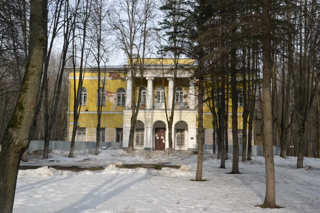 Усадьба в старинном парке, фото 5