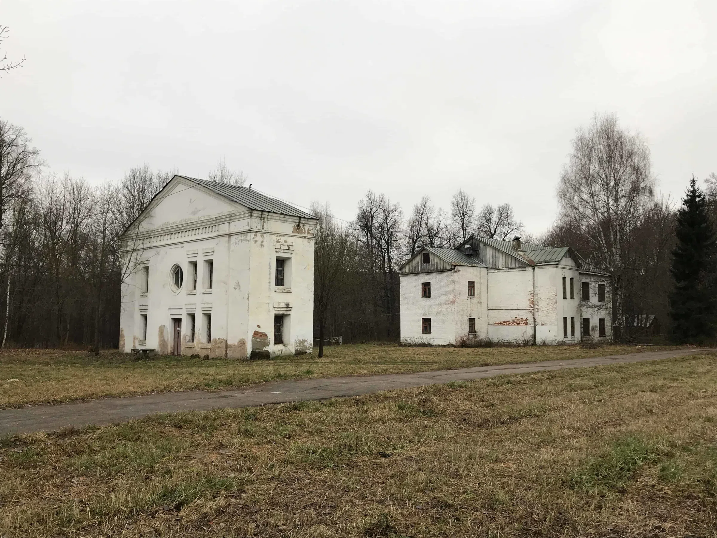 Классическая усадьба в лесу, фото 16