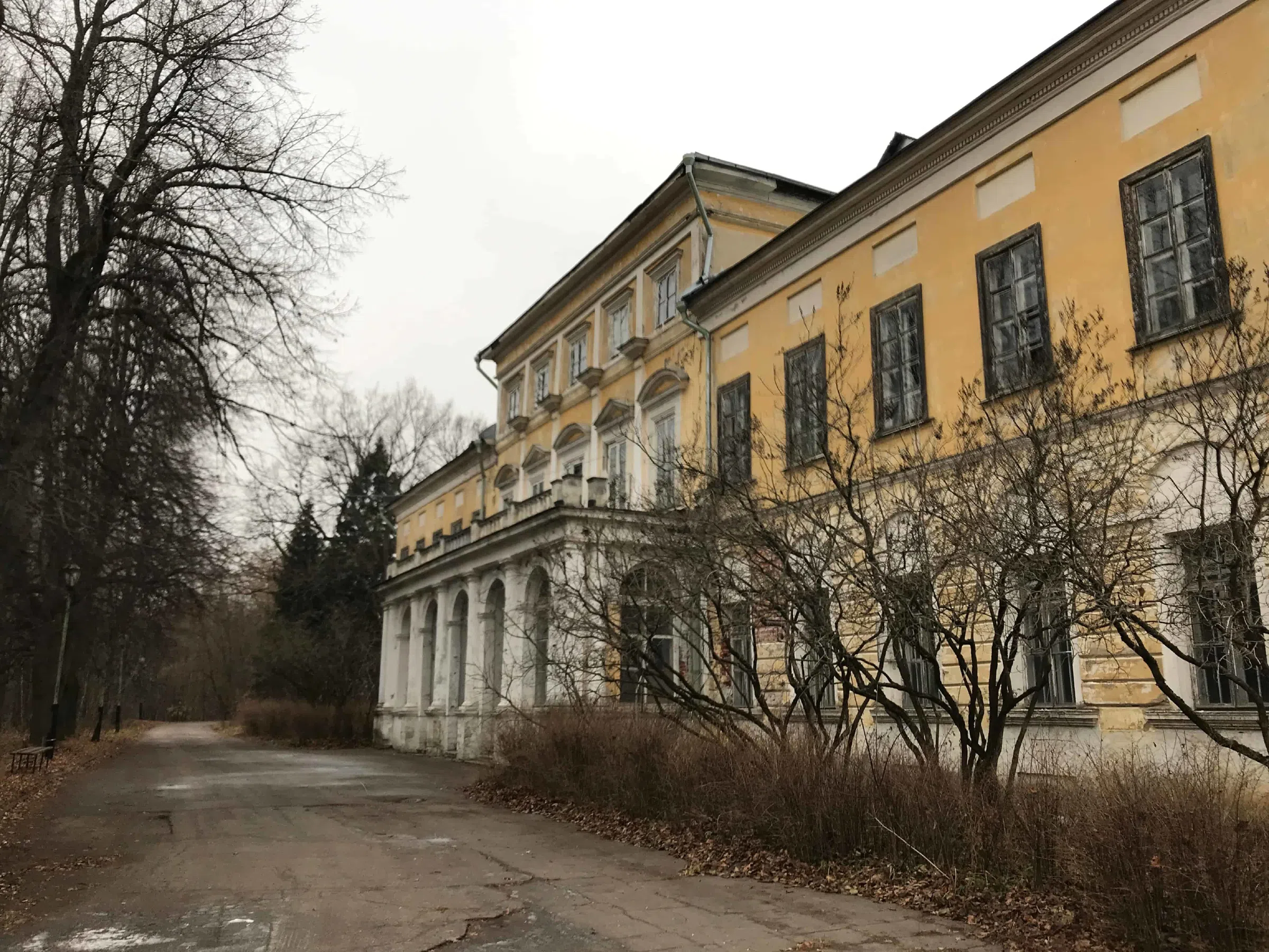 Классическая усадьба в лесу, фото 20