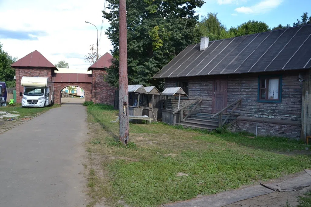 Деревенский кинодекор, фото 13