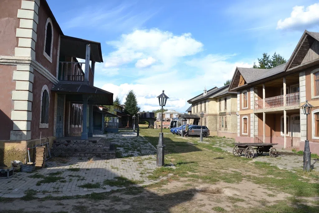Деревенский кинодекор, фото 19