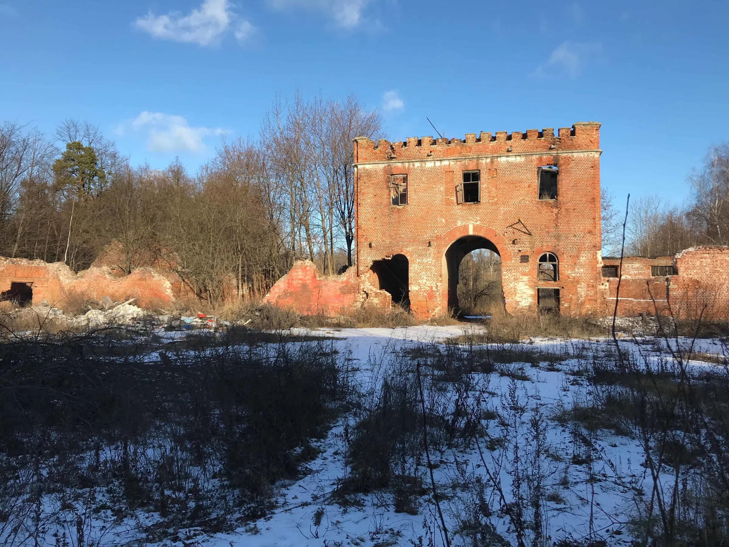 Руины красного кирпича, фото 11
