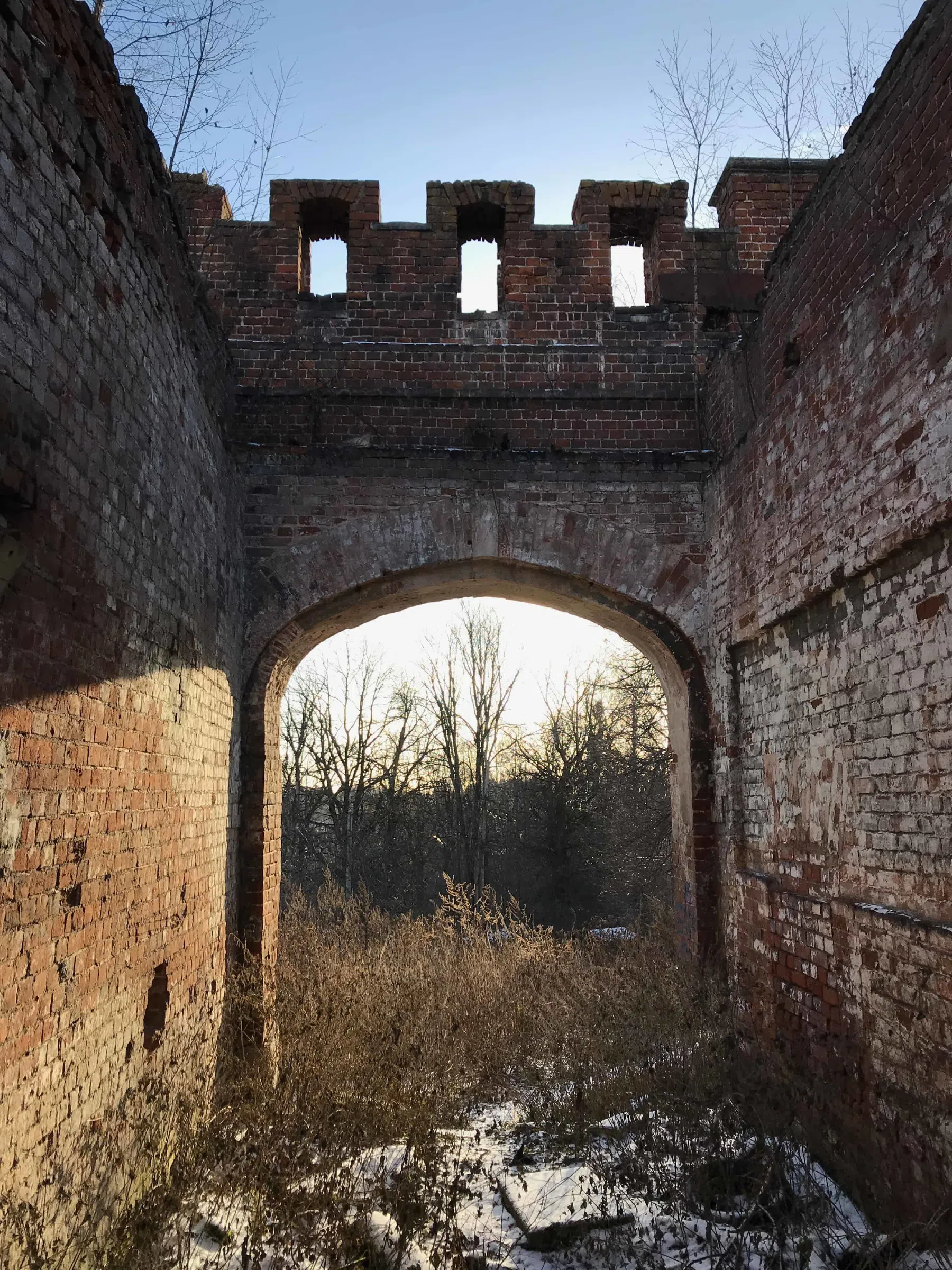 Руины красного кирпича, фото 13