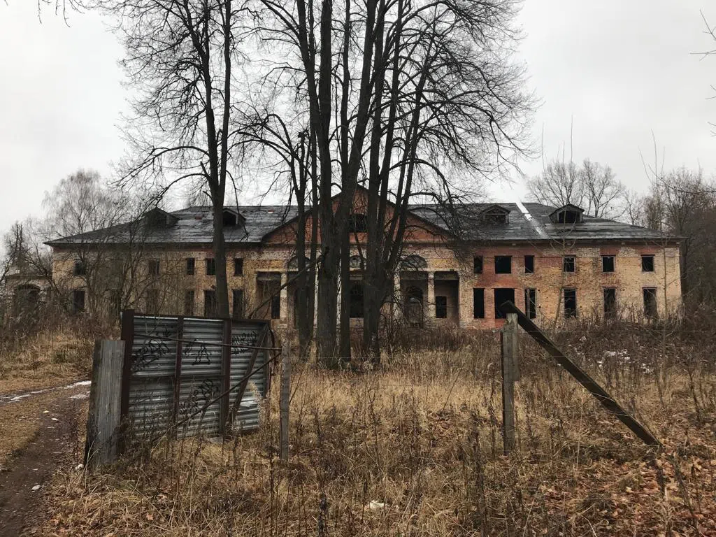 Заброшенная усадьба Колоннада, фото 24