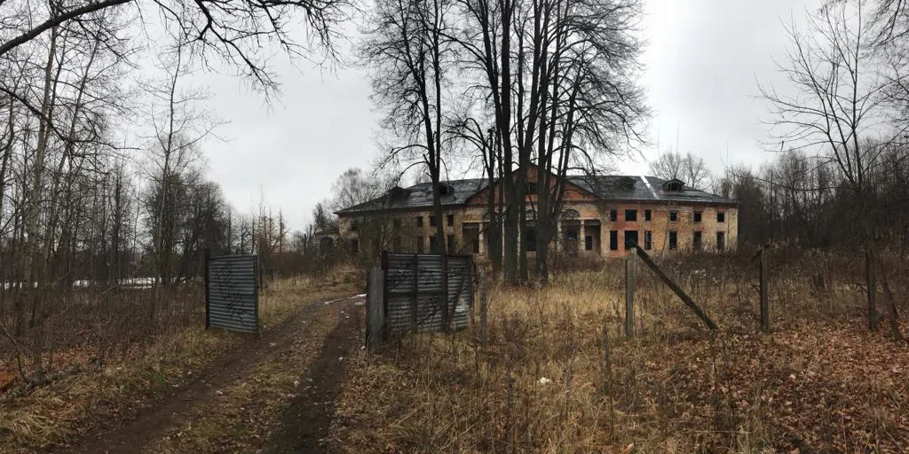 Заброшенная усадьба Колоннада, фото 16
