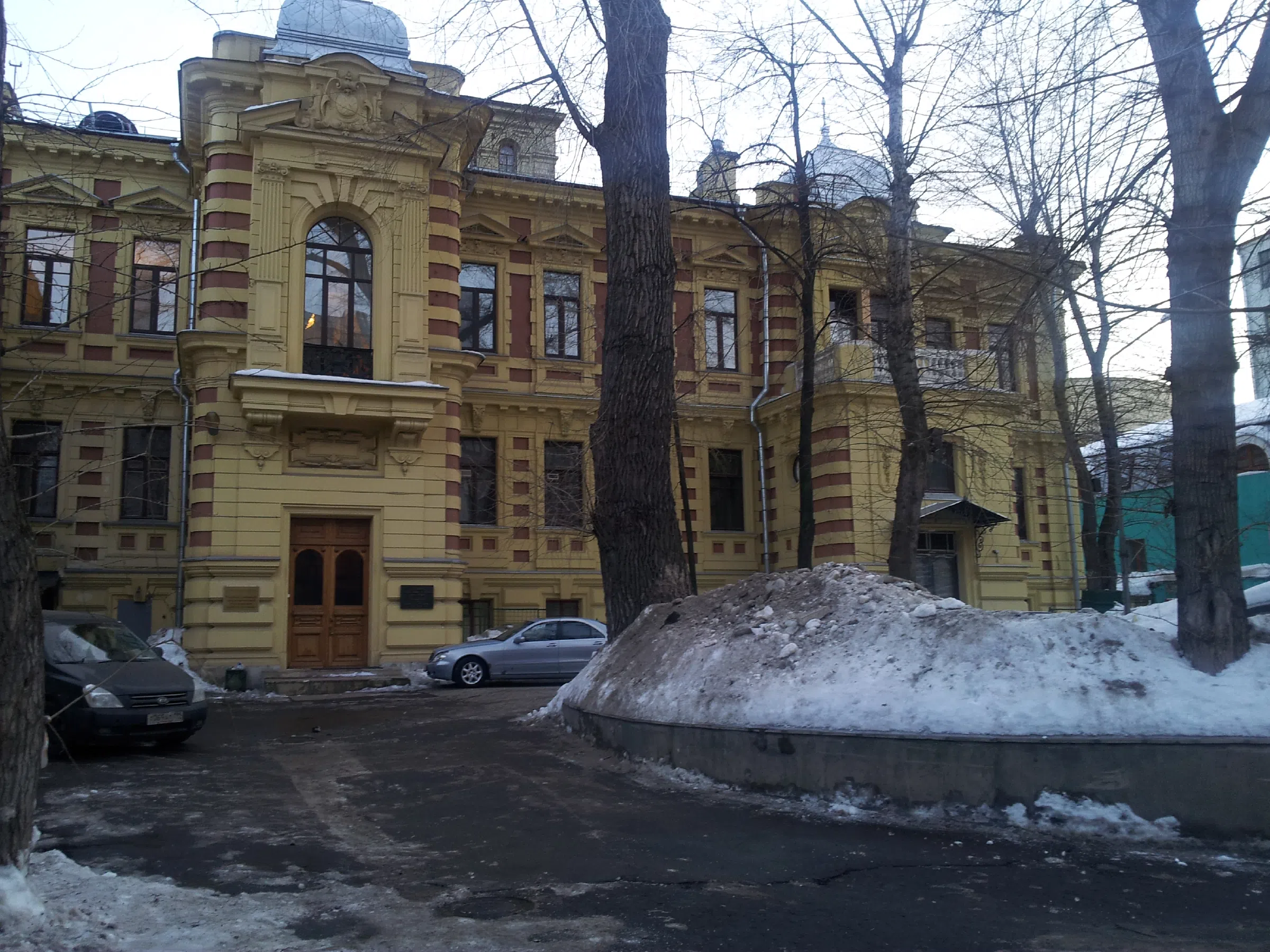 Парадная сталинка с оградой, фото 11