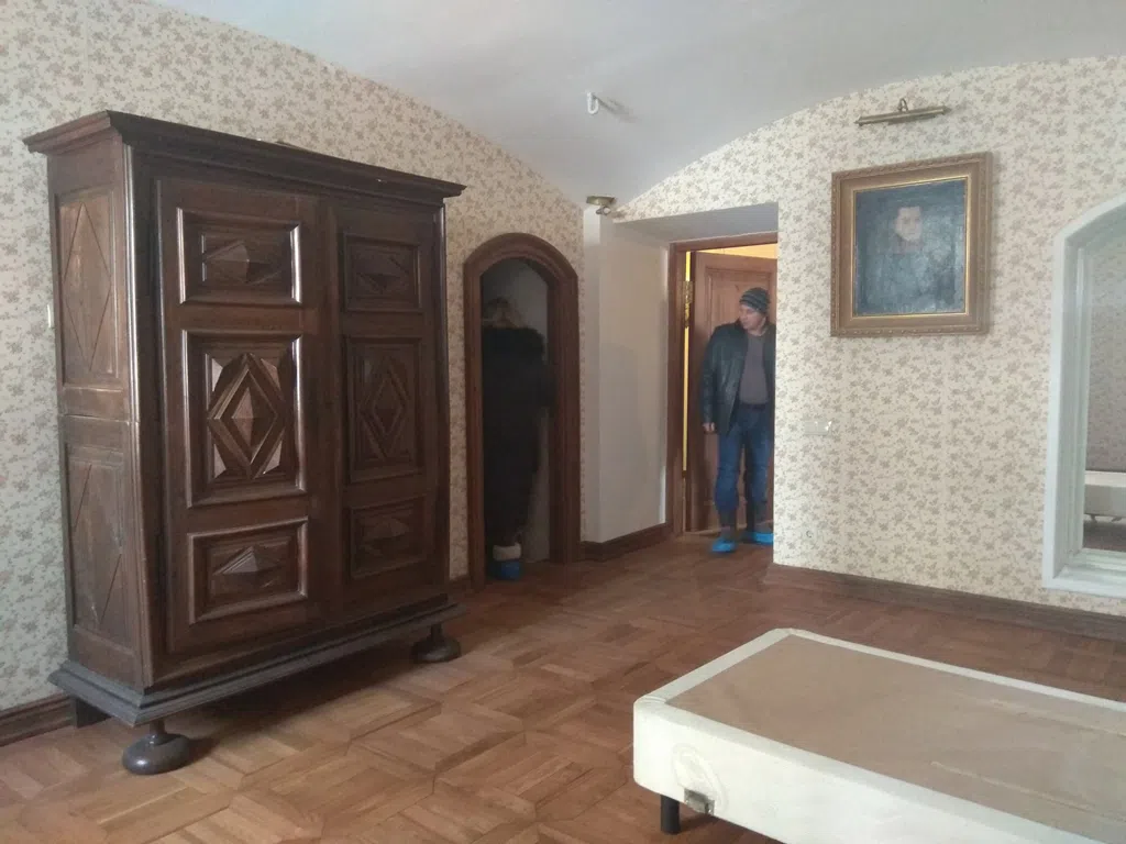 Парадный балкон у реки, фото 15