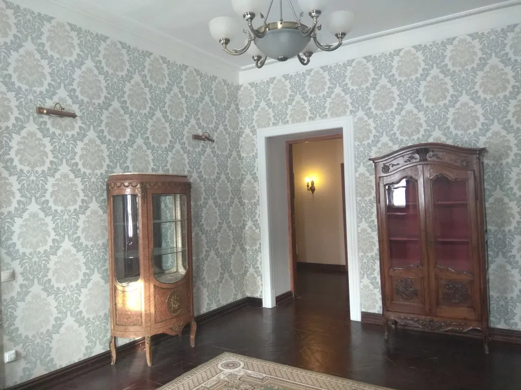 Парадный балкон у реки, фото 19
